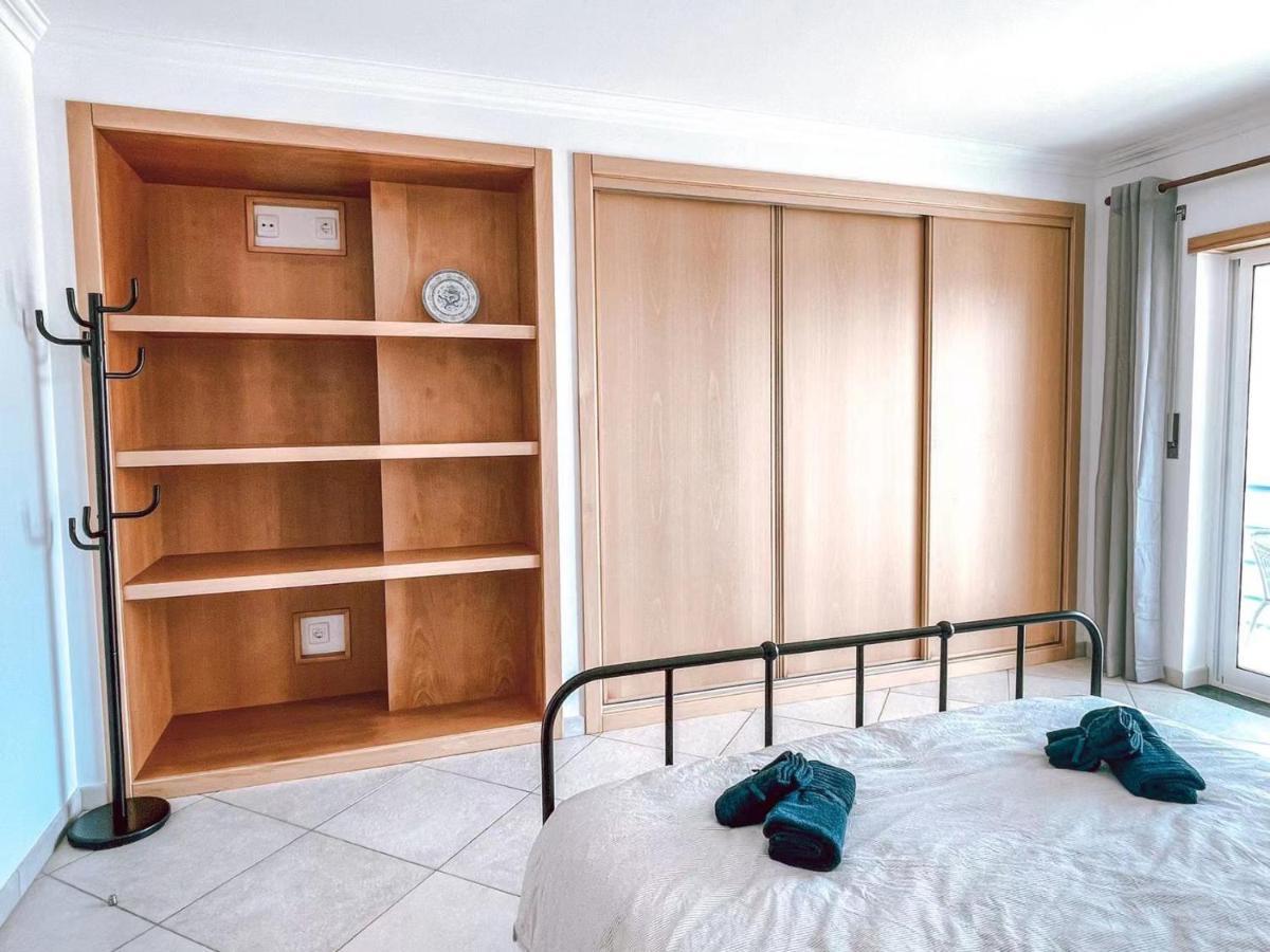 Peniche Master Bedroom With Sea View Balcony, Private Bathroom, Shared Kitchen, Swimming Pool, Surfing * Atouguia Da Baleia